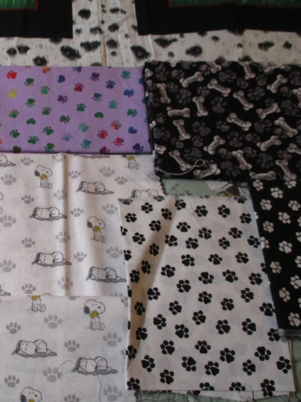 Lot of Cotton Fabric Scraps/Remnants Paw Prints Snoopy Bones Dalmatian Dogs